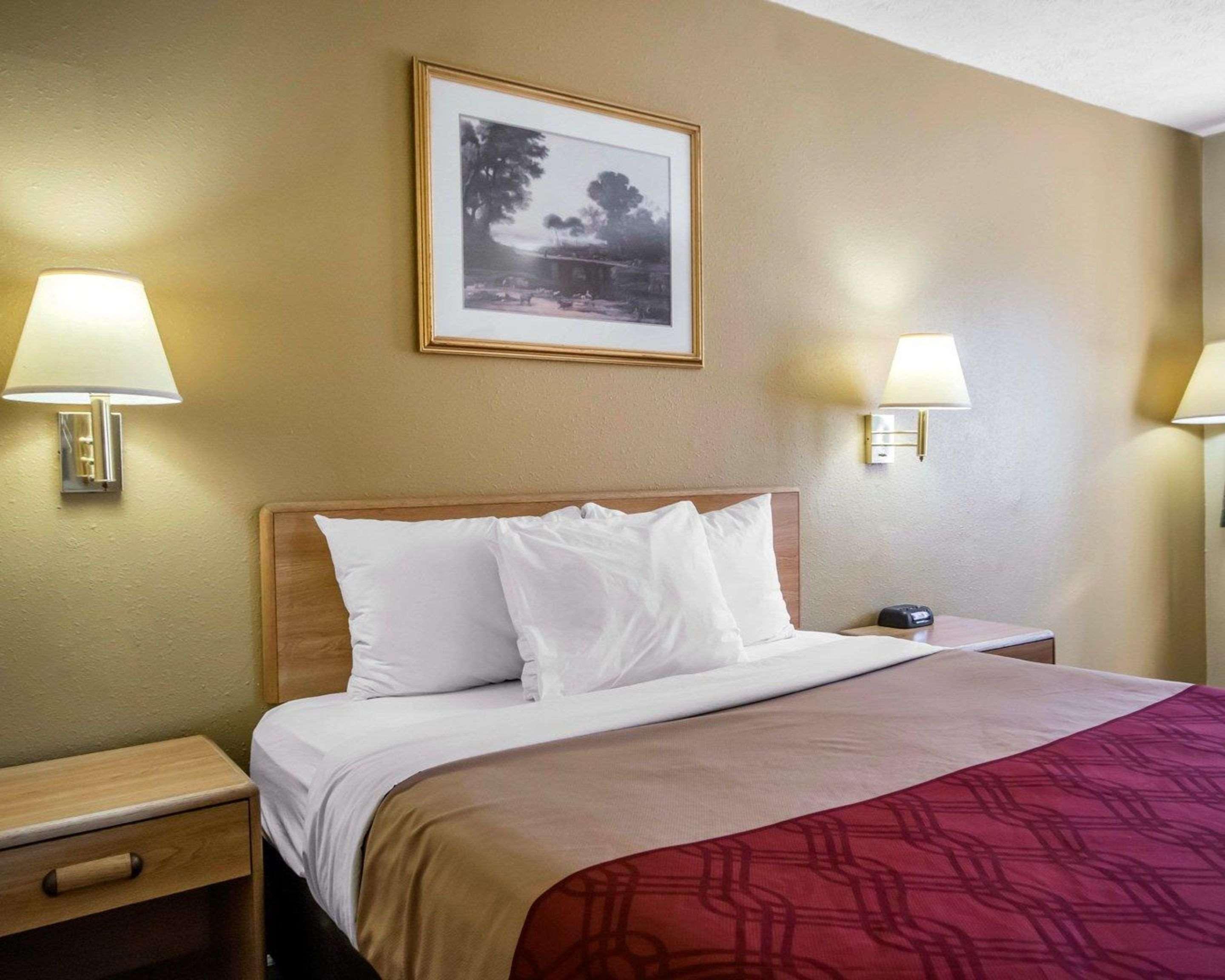 Econo Lodge Erlanger - Cincinnati Airport Екстер'єр фото