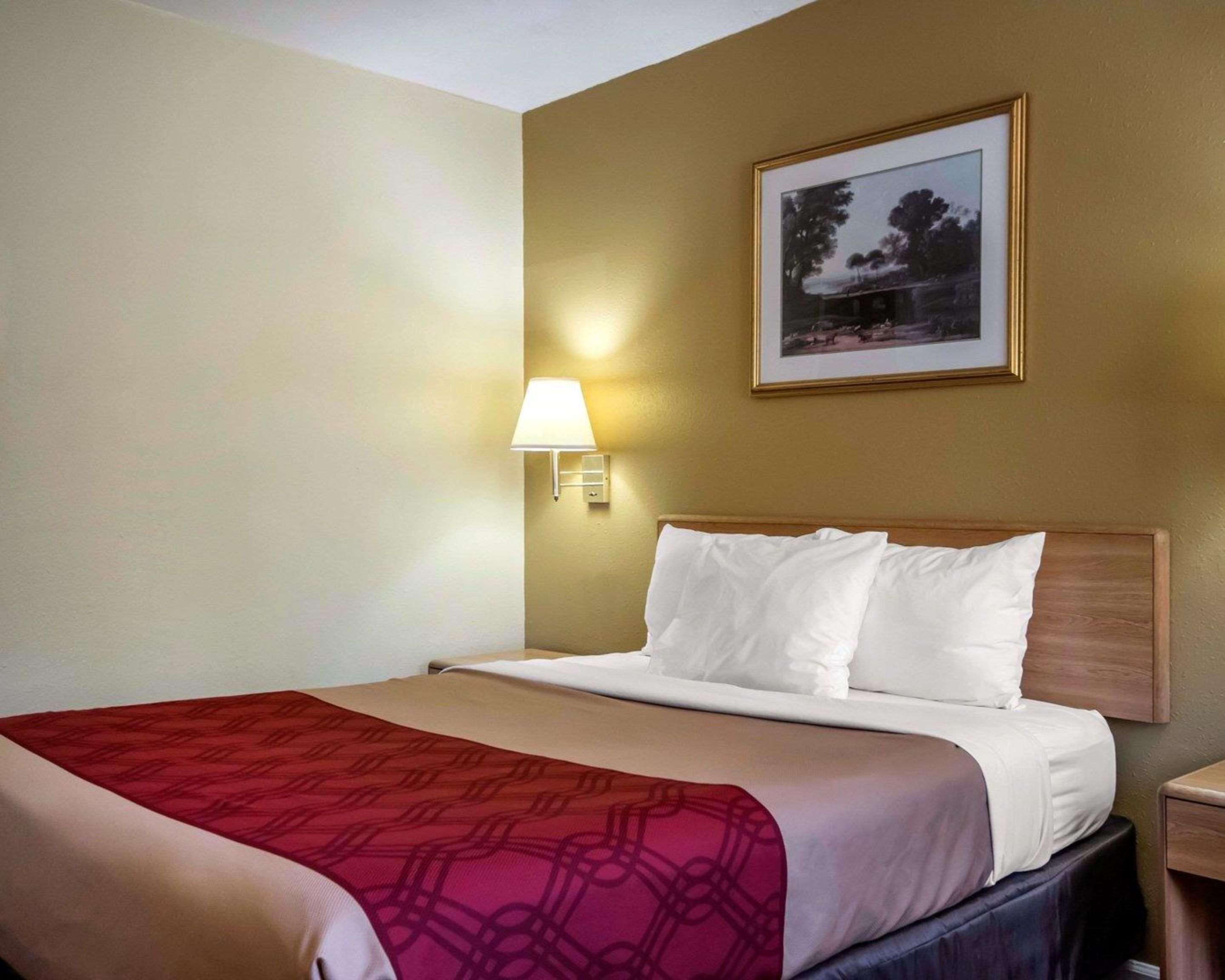 Econo Lodge Erlanger - Cincinnati Airport Екстер'єр фото