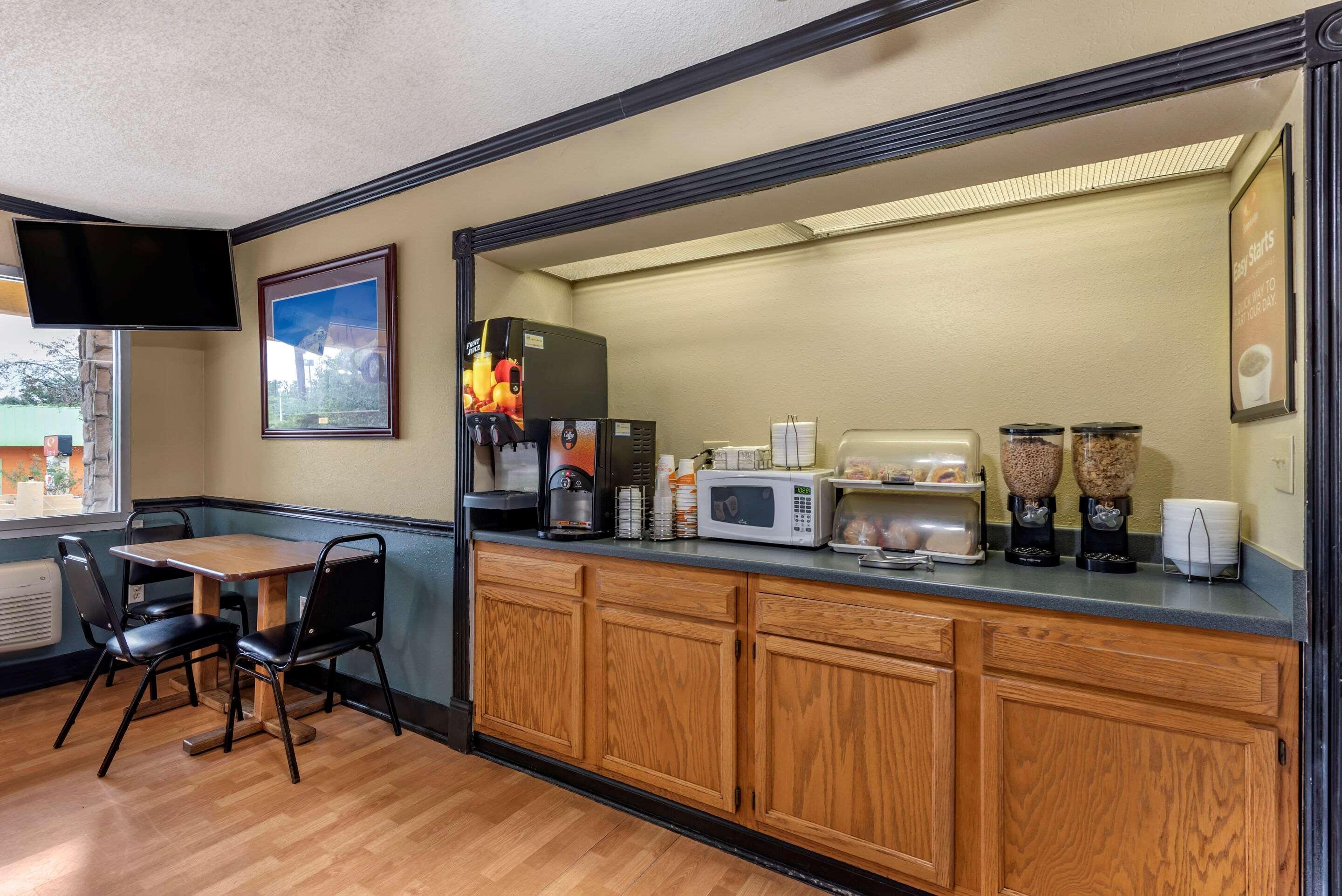 Econo Lodge Erlanger - Cincinnati Airport Екстер'єр фото