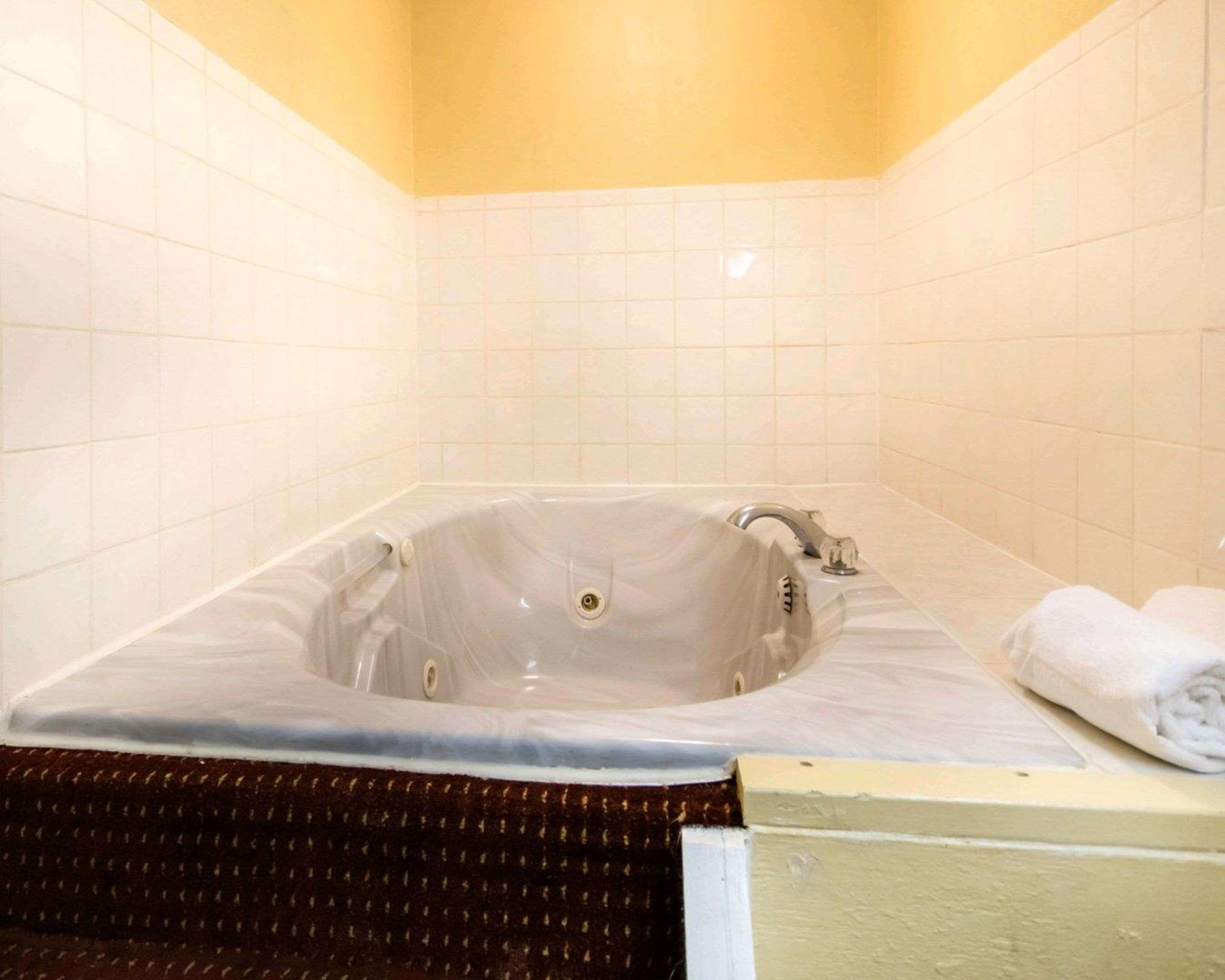 Econo Lodge Erlanger - Cincinnati Airport Екстер'єр фото