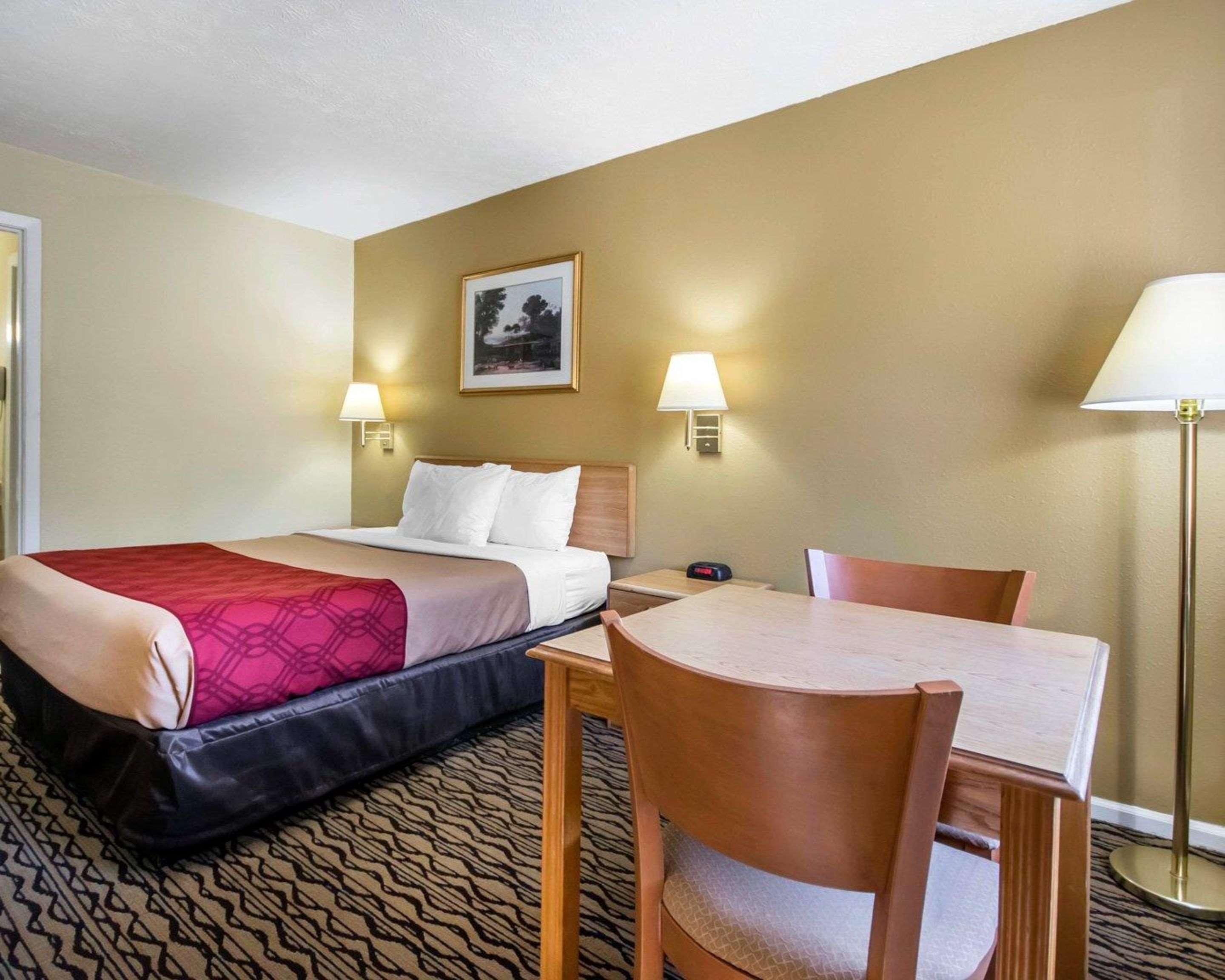 Econo Lodge Erlanger - Cincinnati Airport Екстер'єр фото