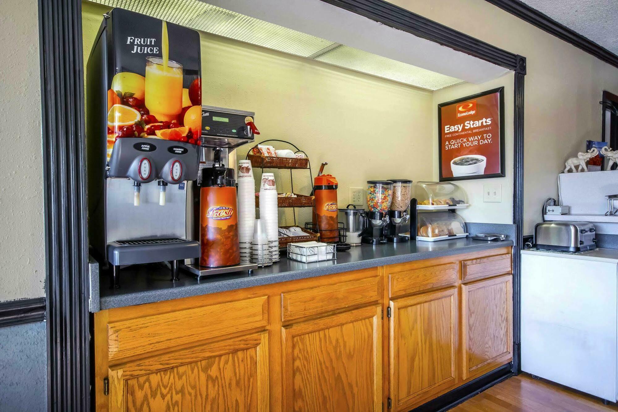 Econo Lodge Erlanger - Cincinnati Airport Екстер'єр фото